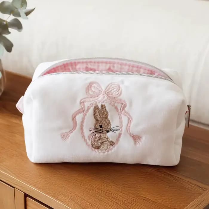 Trousse de Toilette Portable Lapin Grande Capacité avec Nœud en Dentelle, Sac de Voyage Blanc Rose à