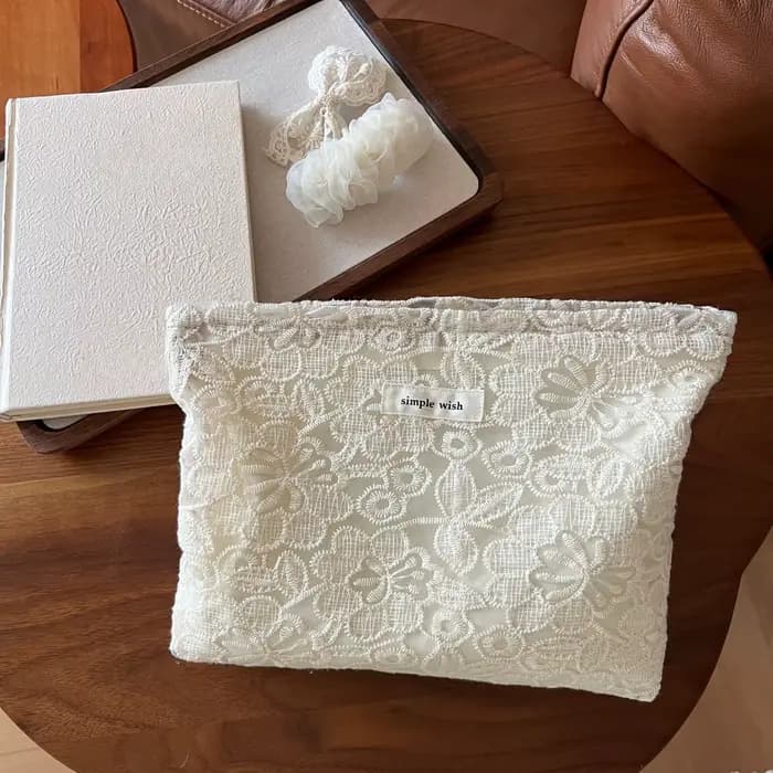 Sac de maquillage élégant en dentelle blanche, organisateur de cosmétiques de grande capacité, poche