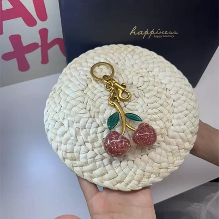 Pendentif cerise en cristal rose, accessoire de décoration pour sac à main d'entraîneur, sac à bando