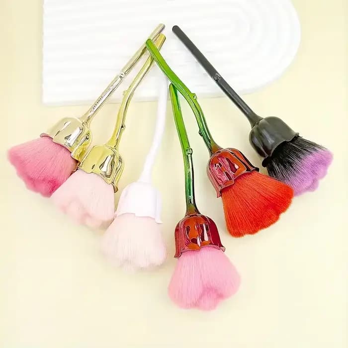 Brosse de maquillage en poudre pour femmes