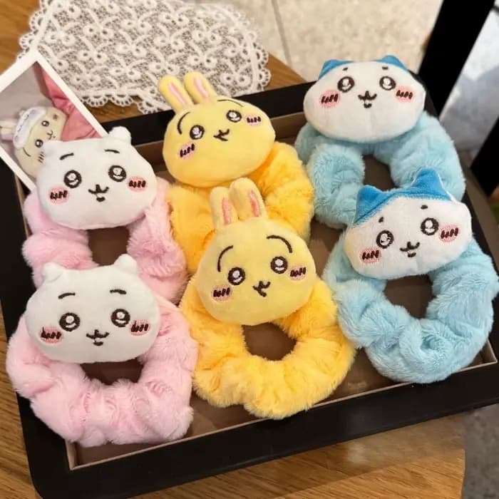 Nœud en peluche pour cheveux