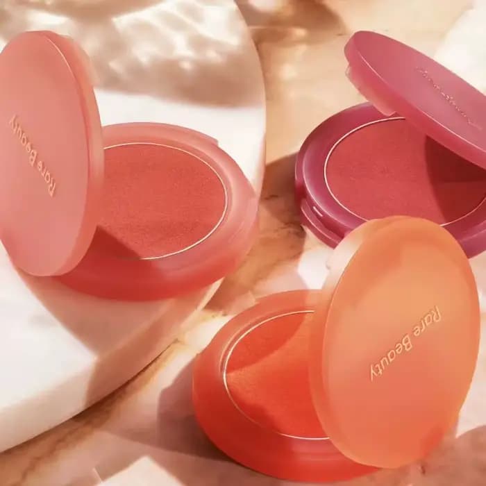 Rare Beauty Blush Mashed Potatoes Texture It Doesn't Look Dull When Applied with Makeup Dip The Brush Saturation Slightly High