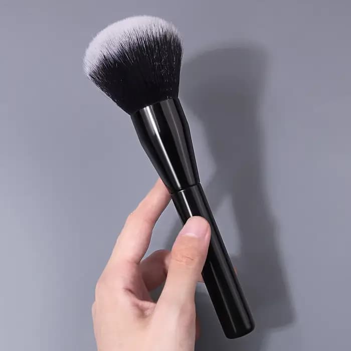 1 pinceau à poudre de maquillage de grande taille