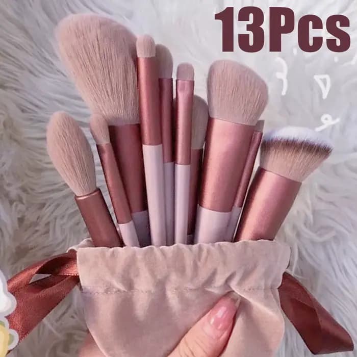 Ensemble de pinceaux de maquillage doux pour femmes
