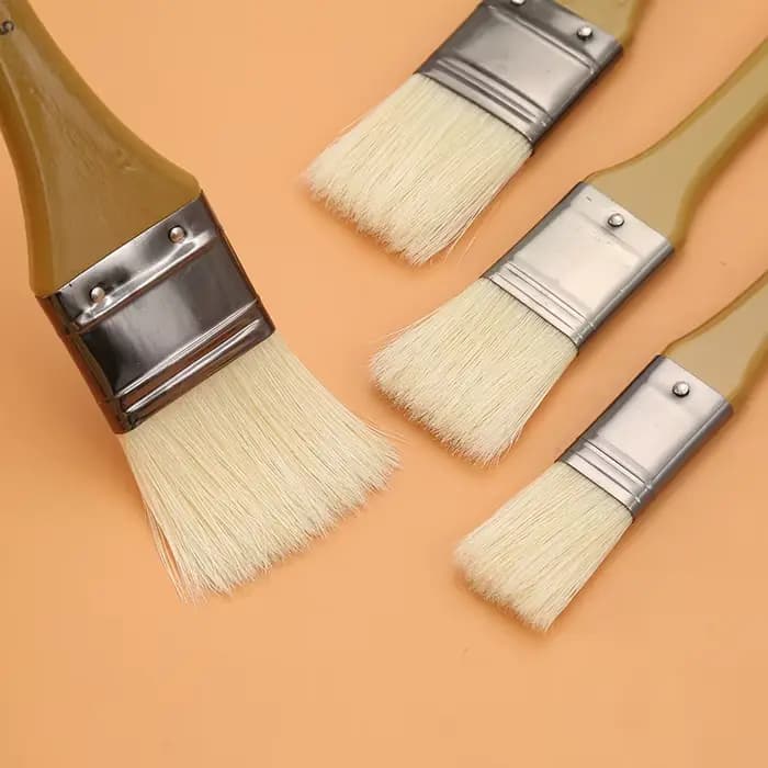 6 pinceaux durs à poils simples