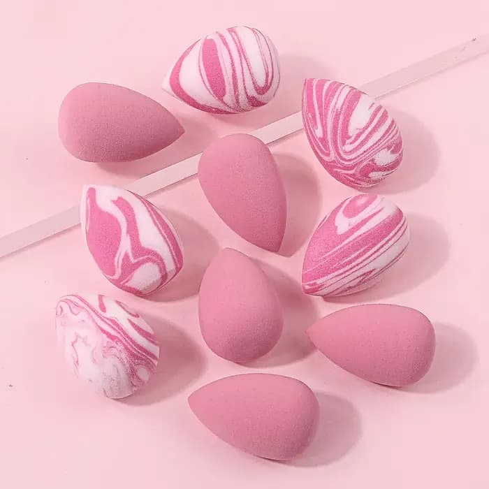 Ensemble de 10 mini éponges de maquillage roses