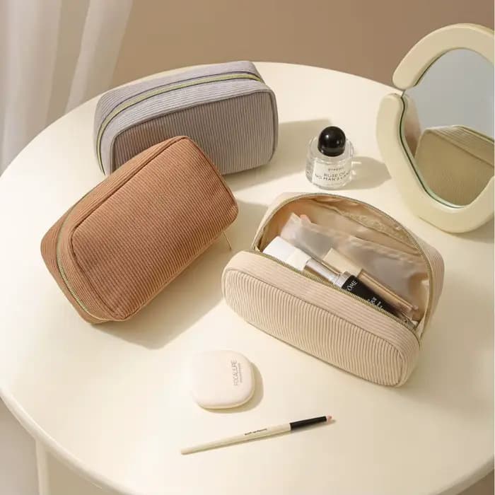 Nouvelle trousse de maquillage minimaliste en velours côtelé