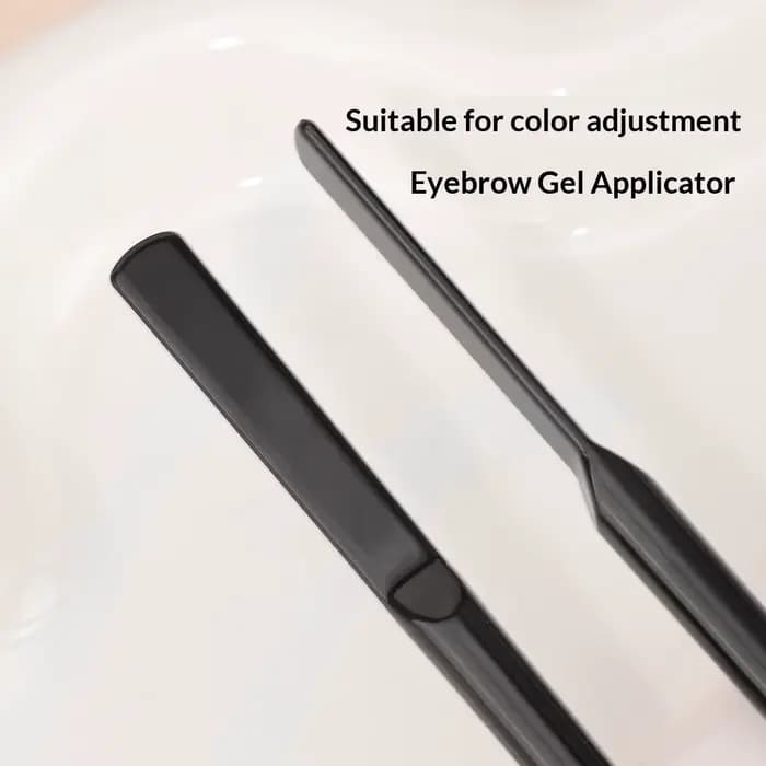 Brosse applicatrice double embout pour sourcils