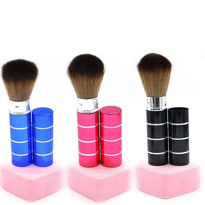 Brosse de maquillage rétractable