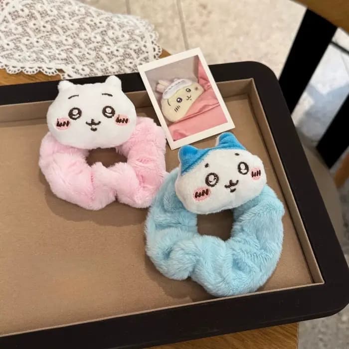 Nœud en peluche pour cheveux