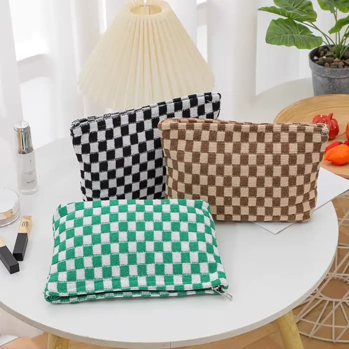 Trousse de maquillage à carreaux