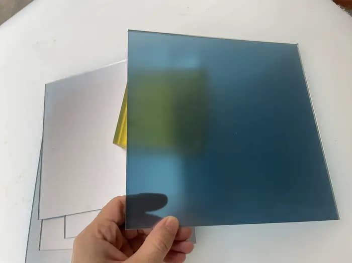 Miroir carré Double face en acrylique (PMMA)