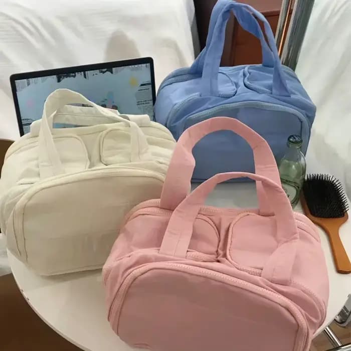 Trousse de toilette et de maquillage portable de couleur unie
