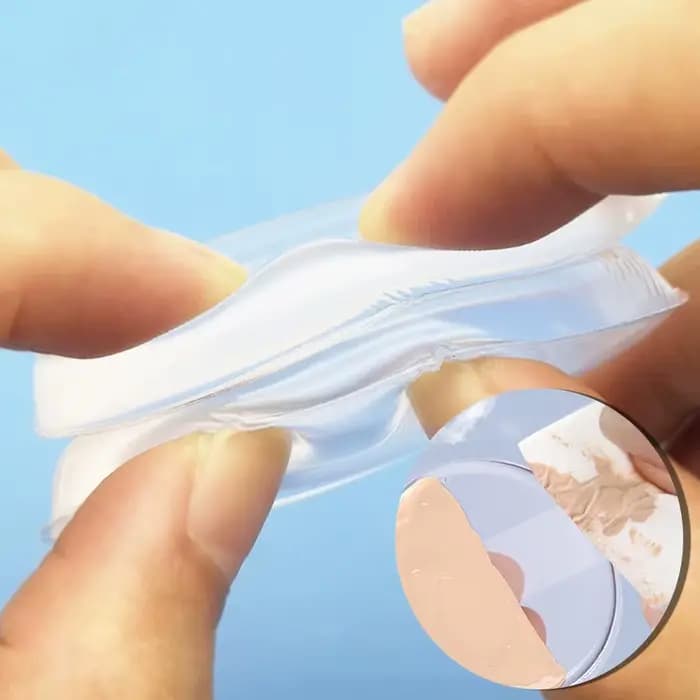 Éponge de maquillage en silicone
