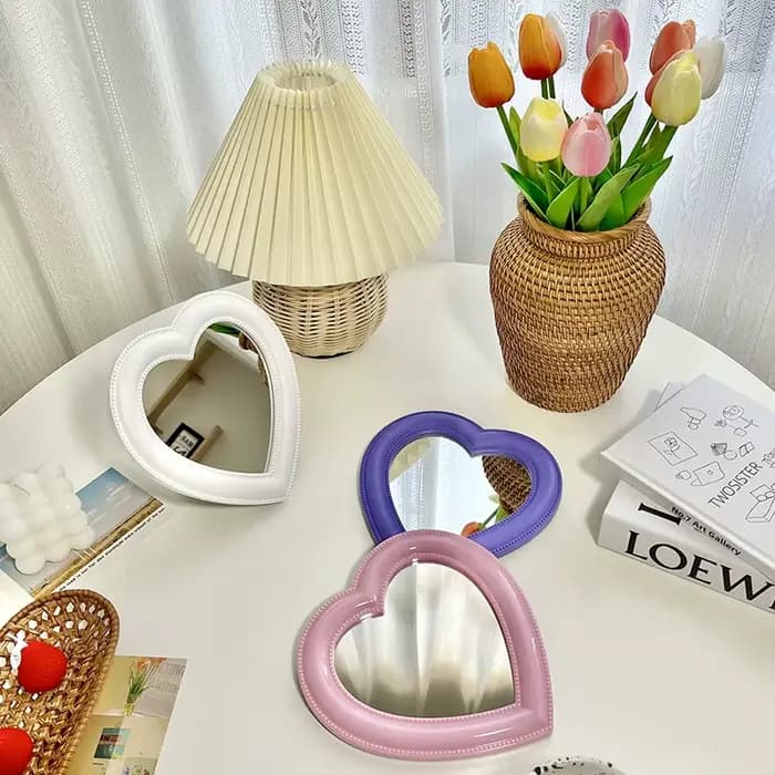 Miroir cosmétique décoratif de célébrité Web, cœur de fille, dortoir étudiant