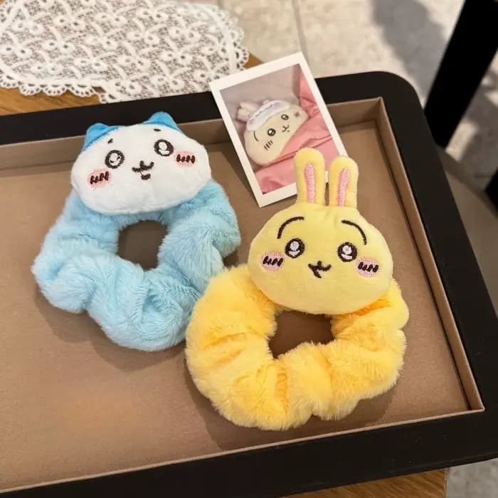 Nœud en peluche pour cheveux