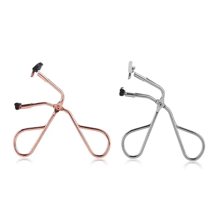 Recourbe-cils, outils de maquillage