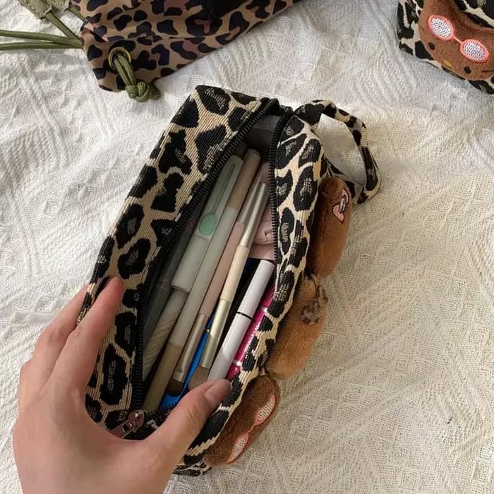 Sac de maquillage à imprimé léopard