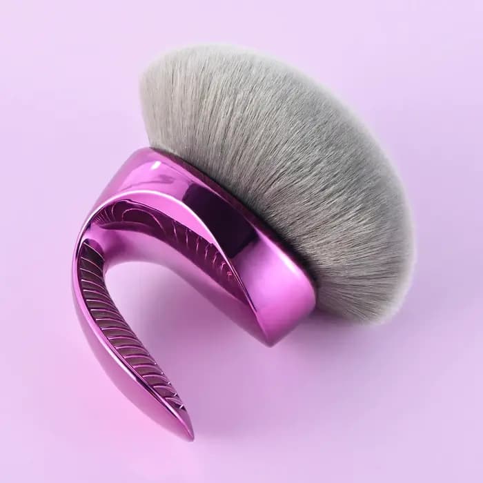Pinceau correcteur grande taille de haute qualité, pinceau corporel Kabuki, outil cosmétique portable, grands pinceaux de maquillage semi-circulaires pour fond de teint
