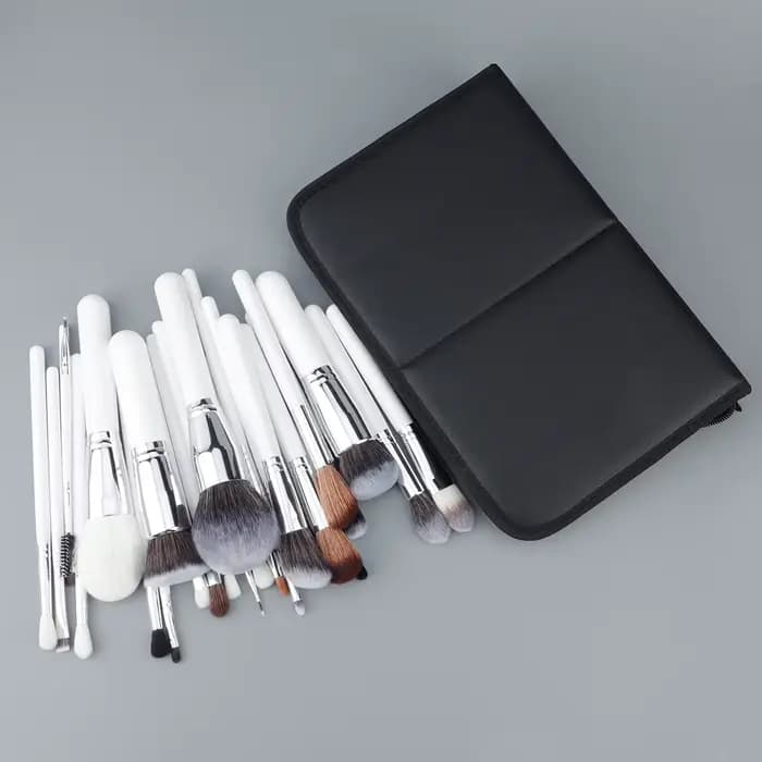 Ensemble de pinceaux de maquillage professionnels