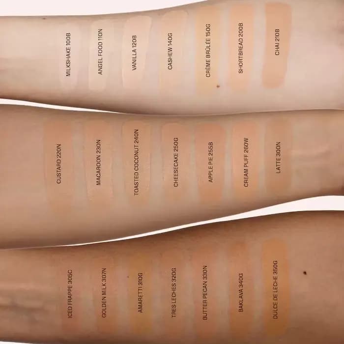 Huda Beauty Fond de teint aérographe naturel Easy Blur avec Niacinamide