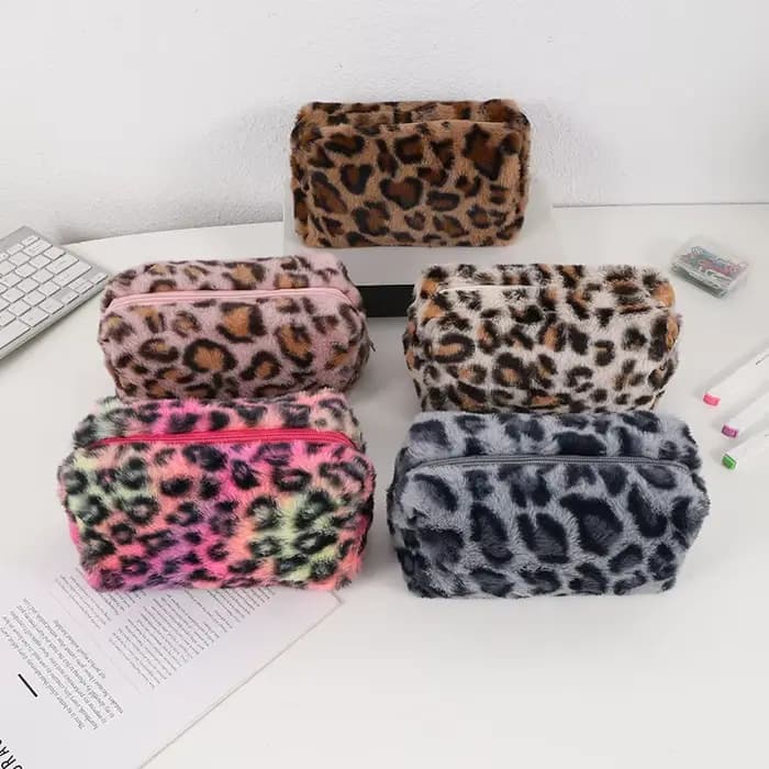 Nouvelle trousse à crayons