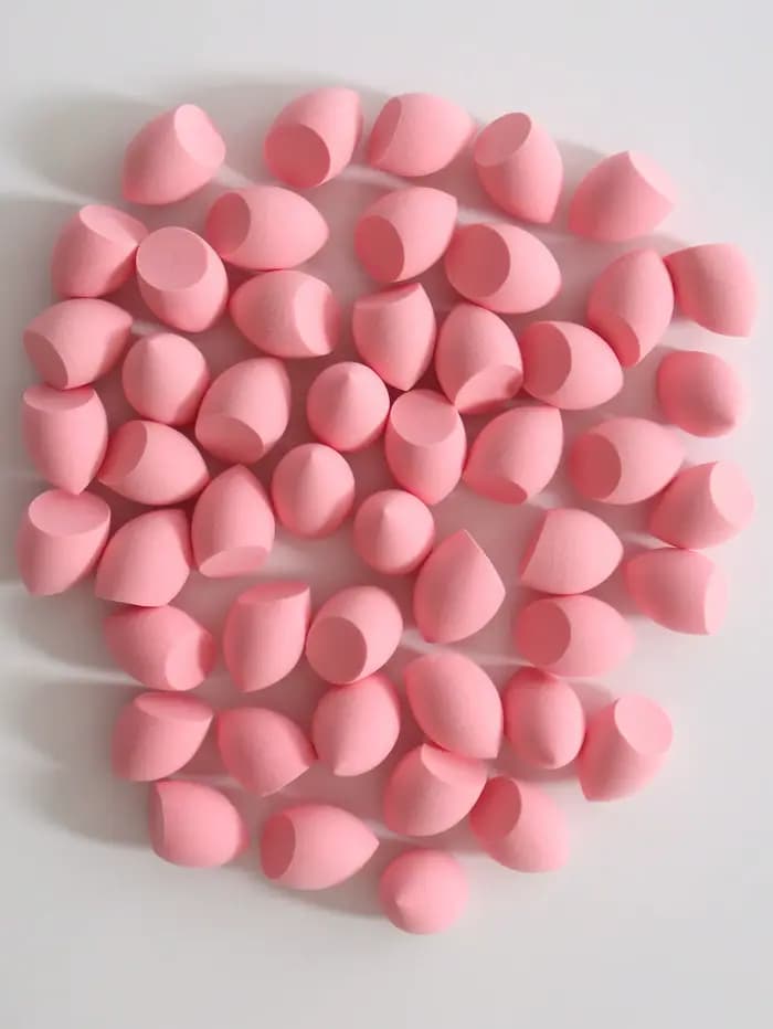 Mini éponge de maquillage