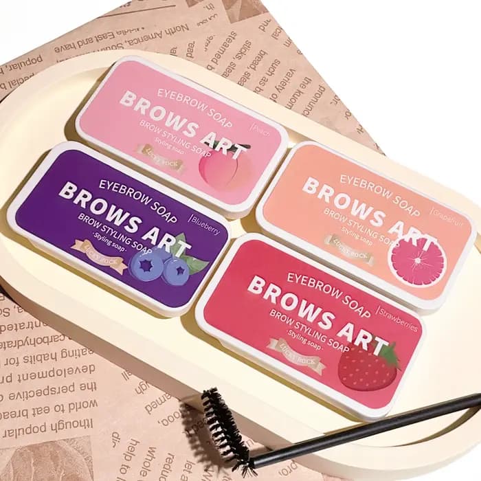 Crème coiffante pour sourcils