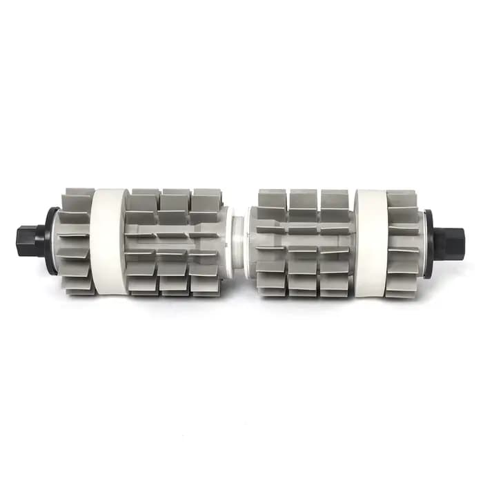 Kit de brosses arrière de base pour nettoyeur de piscine robotisé Dolphin M600