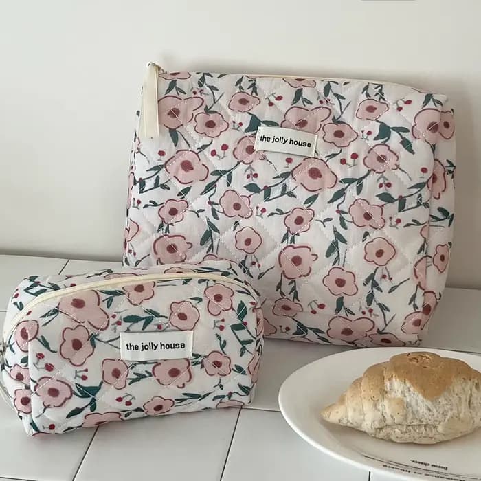 Sac de toilette matelassé à fleurs YT