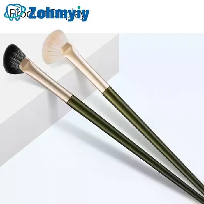 Pinceau de maquillage de Contour à angle plat