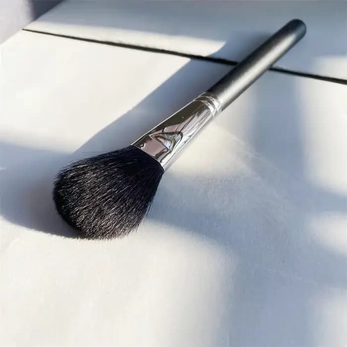 Pinceau à Blush en poudre 129 multi-usages