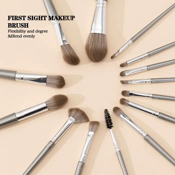 Ensemble complet de pinceaux de maquillage Player Sight