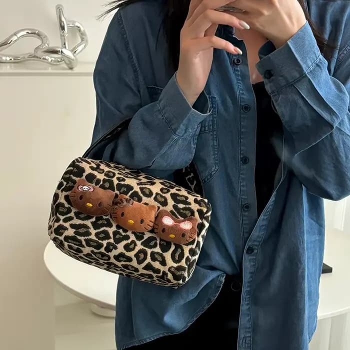 Sac de maquillage à imprimé léopard