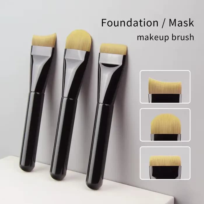 Pinceaux de maquillage pour fond de teint