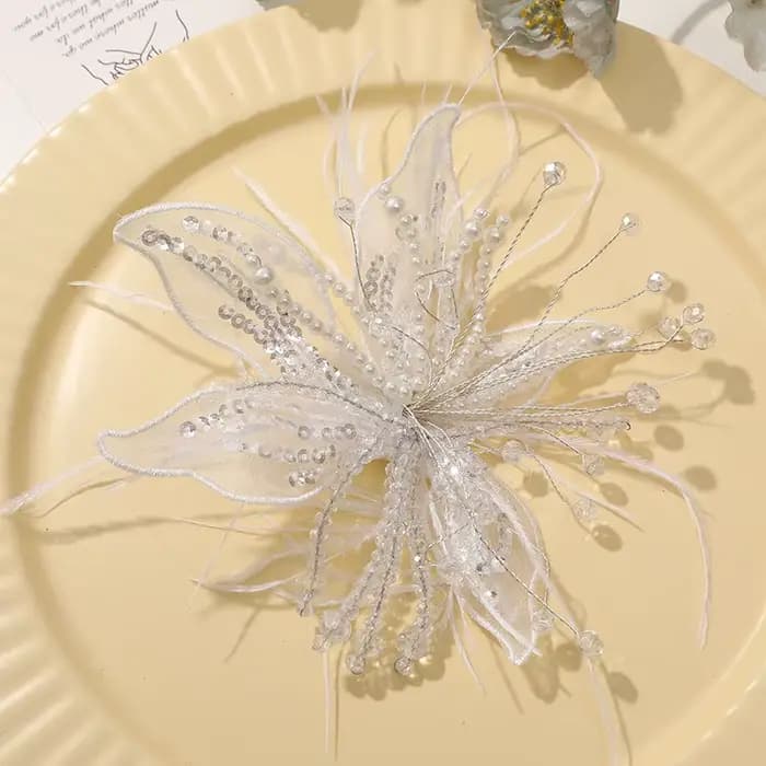 Accessoire de fleur en dentelle
