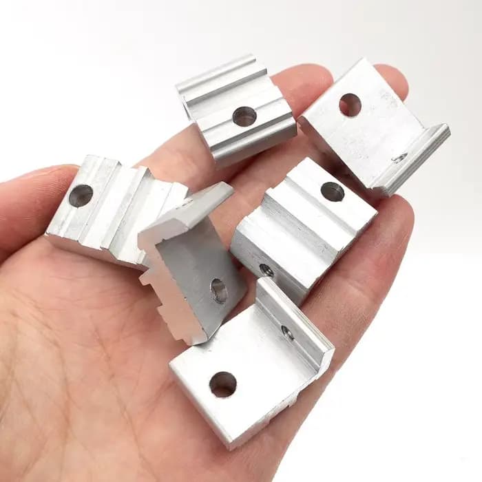 20/1 Sets Accessoires de fixation pour panneaux latéraux, Pièces de fixation pour profilés en aluminium, Supports de fixation pour séries 2020 3030 4040, Matériel de bricolage