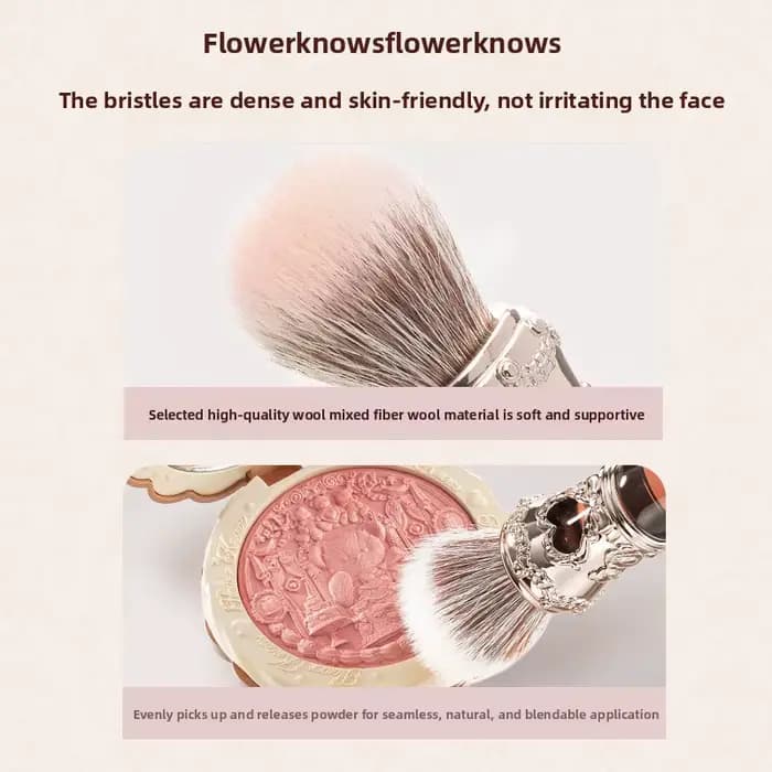 FLOWER KNOWS SWEETIE BEAR COLLECTION ROUNDER Pinceau à blush et bronzer