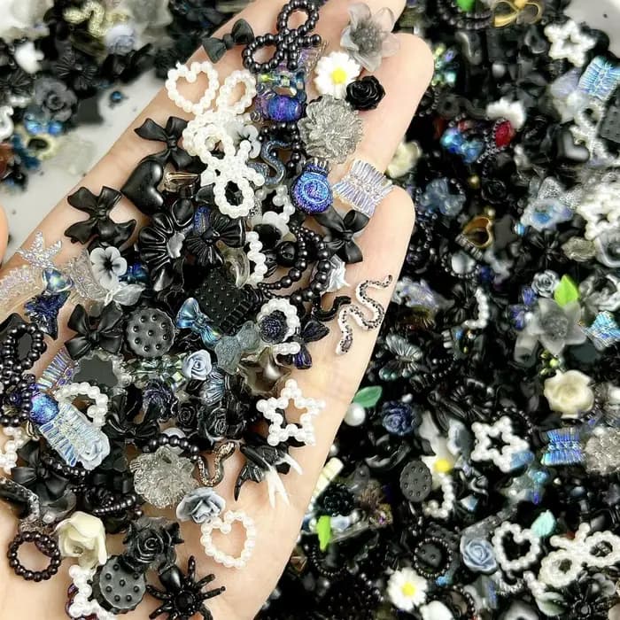 Breloques à ongles en résine hybride, mélange aléatoire, nœud, cœur, fleur, étoile évidée, strass si