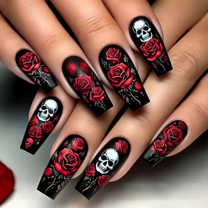 24 faux ongles longs rouge foncé avec colle, motif crâne et fleurs d'horreur, style français à press