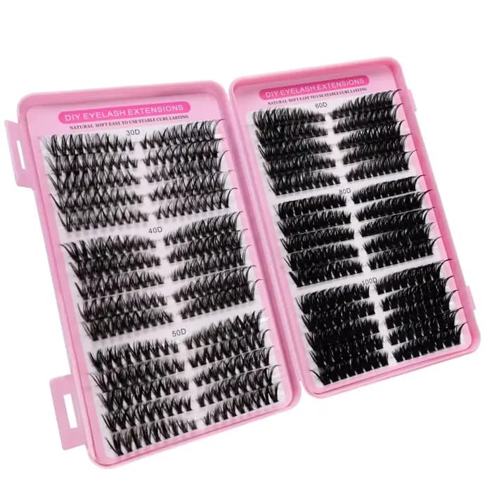 Une boîte de grappes de cils, 30 rangées d'extensions de faux cils, 30 + 40 + 50 + 60 + 80 + 100D ci