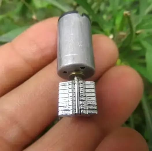 Mini moteur de Vibration rond 12mm x 20mm, DC 3V-6V 3.7V 5V, vibrateur excentrique puissant à grande vitesse pour jouet masseur manette de jeu