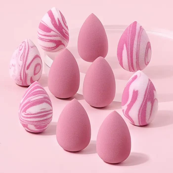 Ensemble de 10 mini éponges de maquillage roses