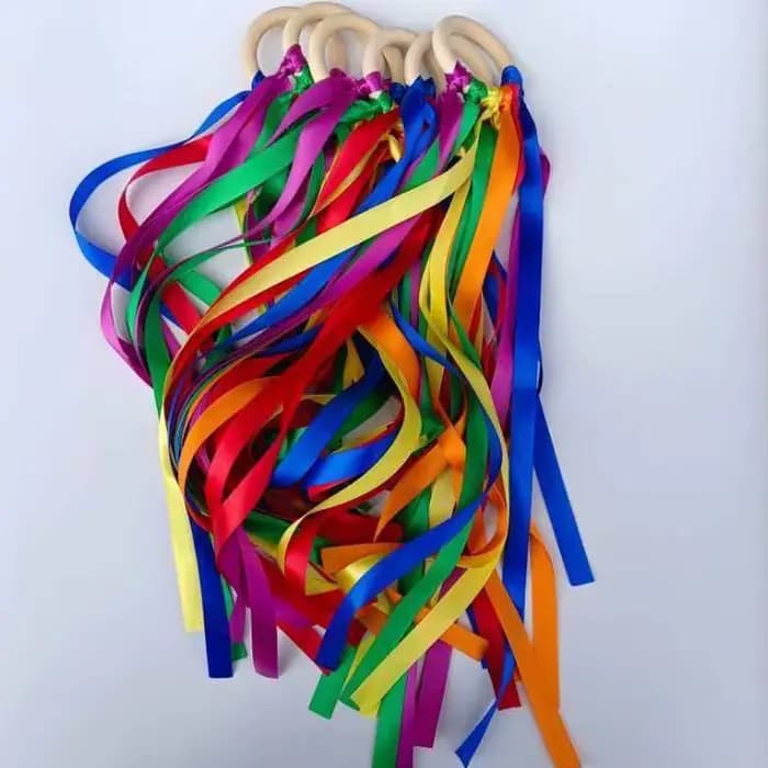 Cerceaux à rubans arc-en-ciel Montessori avec anneau en bois, accessoires de gymnastique et de danse pour enfants, garçons et filles, idéal pour les fêtes