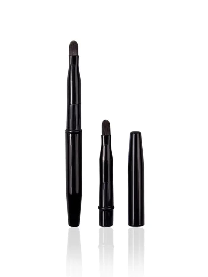 Lot de 2 pinceaux à lèvres rétractables noirs avec capuchon