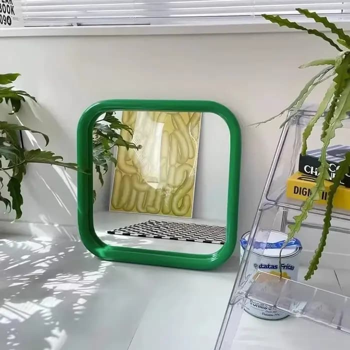 Miroir mural décoratif avec cadre en acier inoxydable