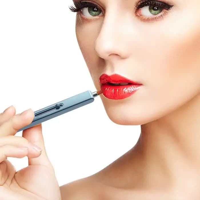 Mini pinceau à maquillage rétractable