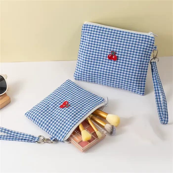 Sac de maquillage en toile cerise