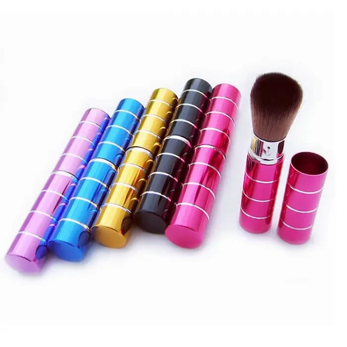 Brosse de maquillage rétractable