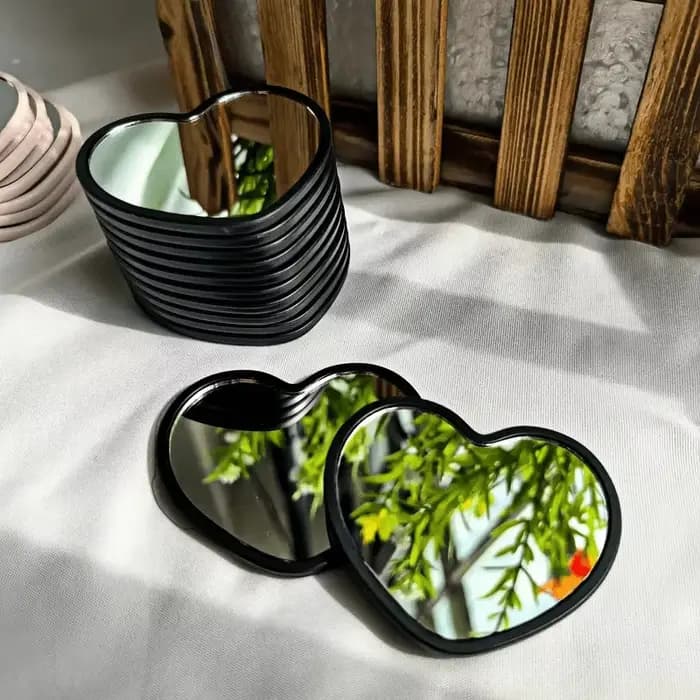 24 pièces miroirs d'amour voyage Portable beauté verre Mini Dressing maquillage miroir mignon en forme de coeur